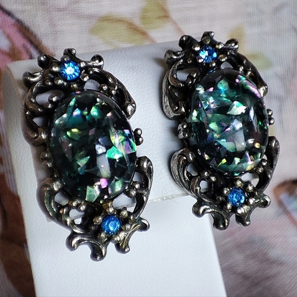 Confetti Cabochon Lucite Antique Silver Tone Vintage Clip Back Earrings Unsigned - Picture 4 of 9